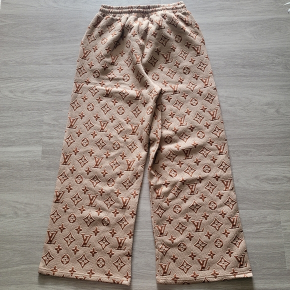 Sale🎉 Stylish Embossede Monogram Jogger Pants - Picture 3 of 6